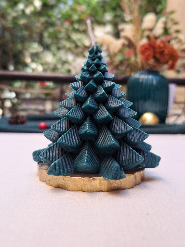 Classic Christmas Tree Candle