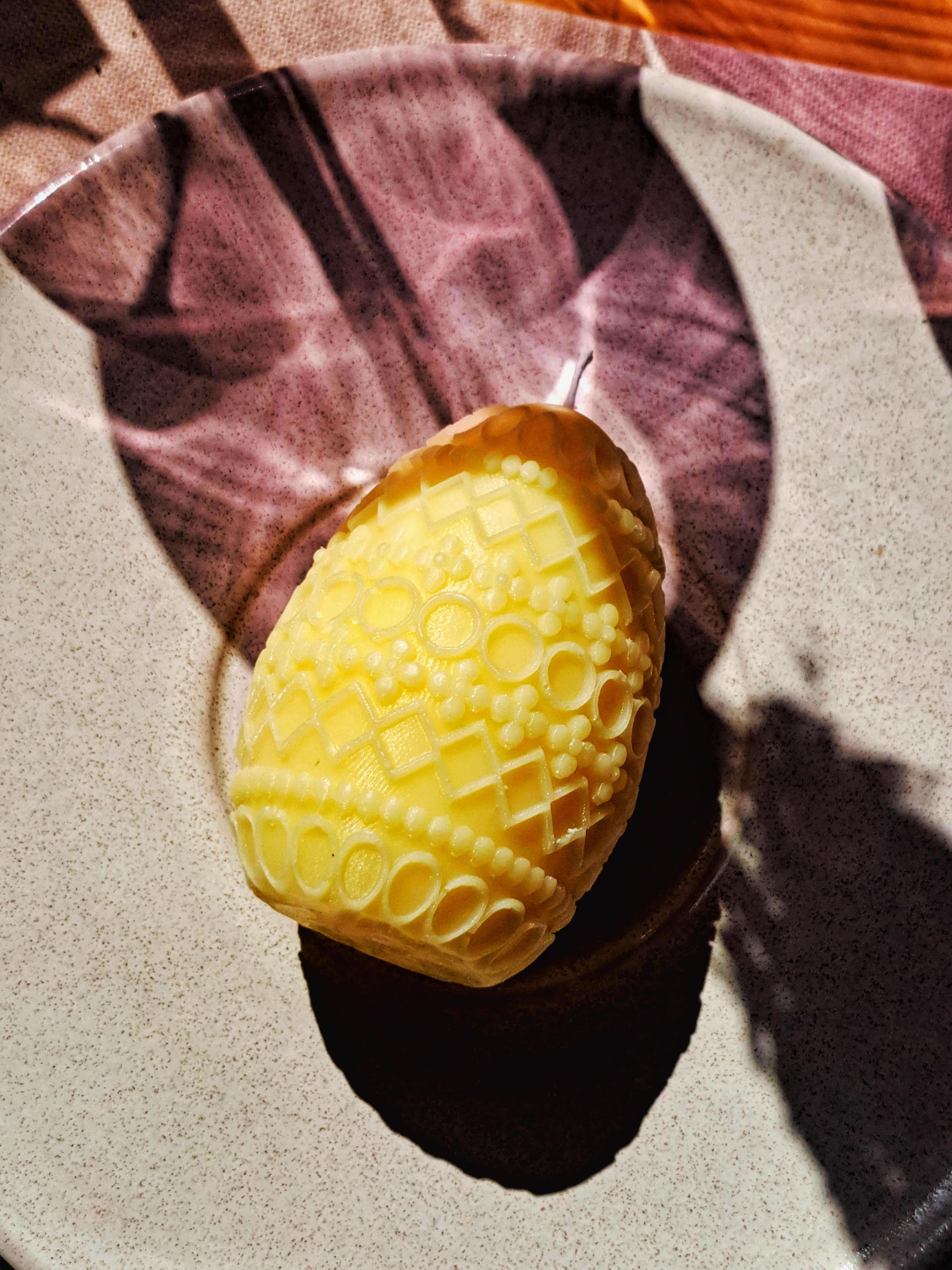 Easter Egg Floral Candle