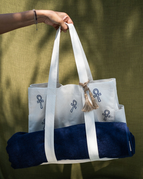 Ankh Spacious Bag