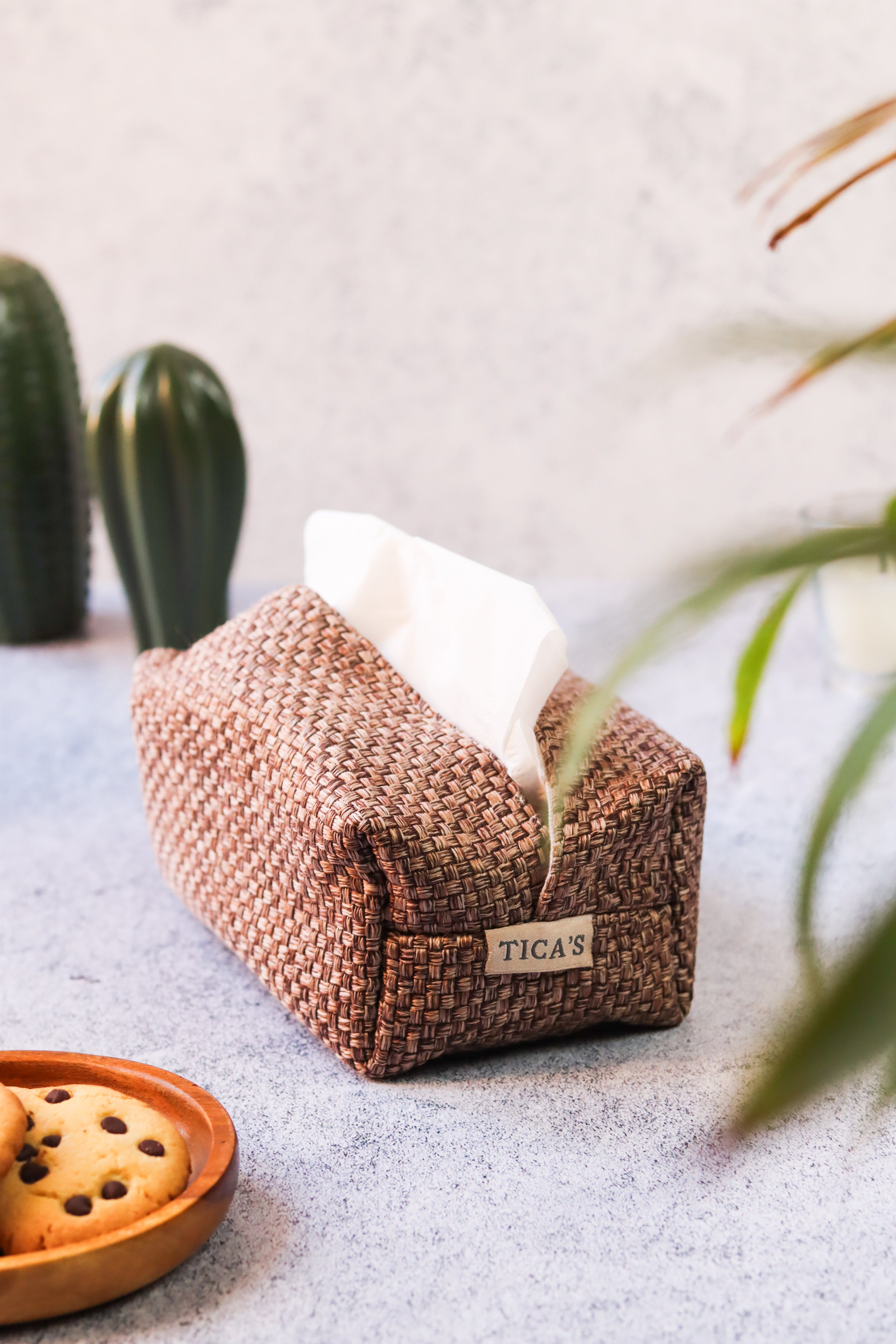 The Cove Tissue Dispenser