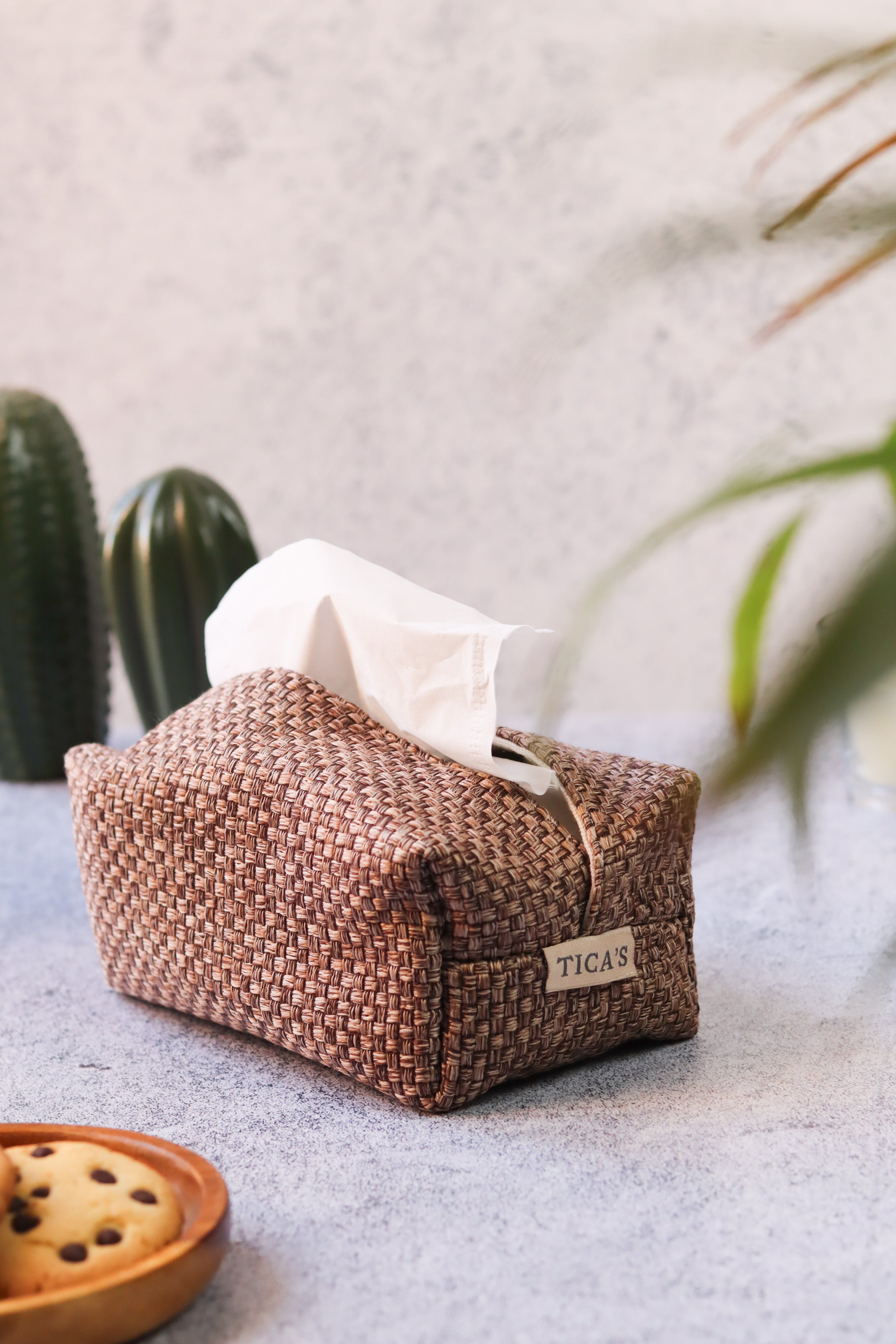 The Cove Tissue Dispenser