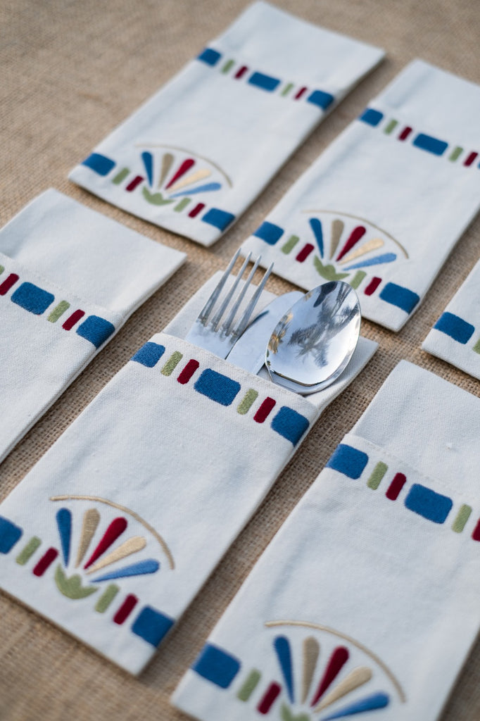 Lotus Cutlery Holder Set