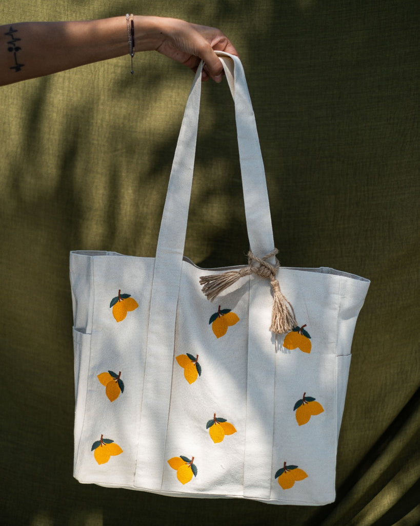 Limoncello Spacious Bag