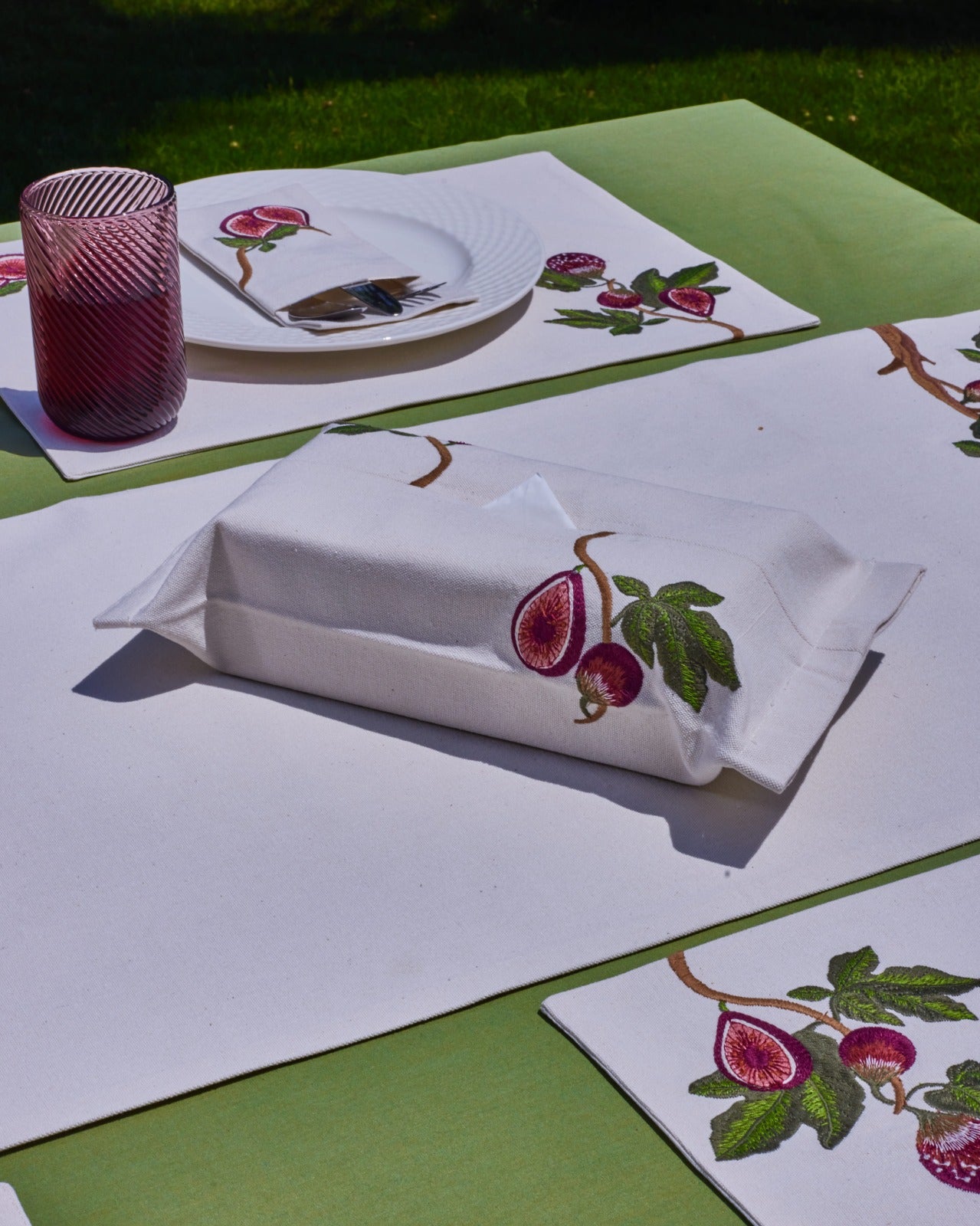 Fig Field Tissue Box Cover