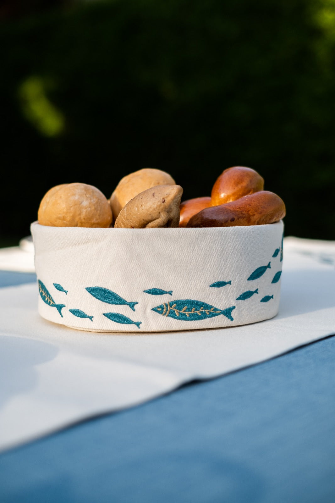 Marine Melody Breadbasket