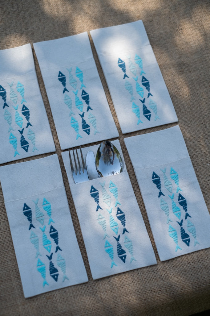 Flowing Fish Cutlery Holder Set