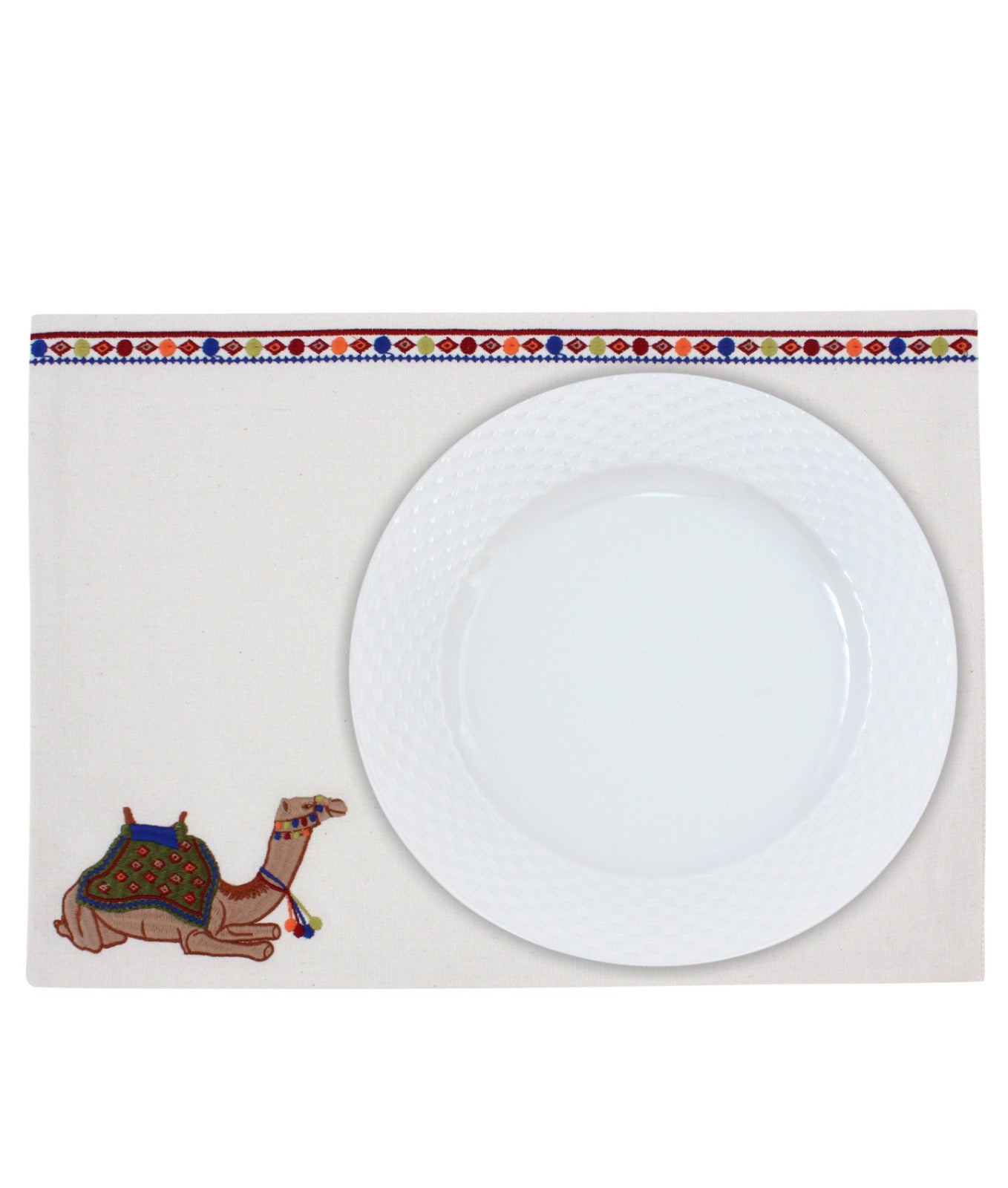 Naka Placemats Set