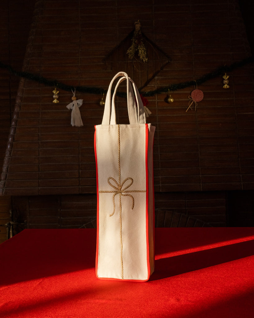 Ribbon Bottle Bag