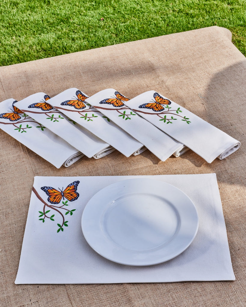 Flutter Placemats Set