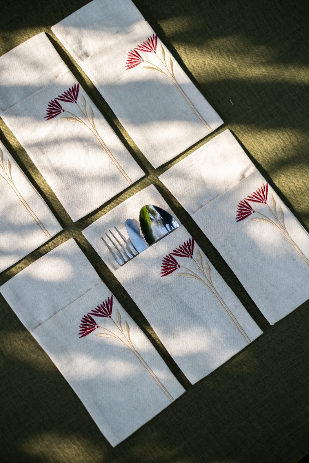 Eternal Lotus Linen Cutlery Holder Set