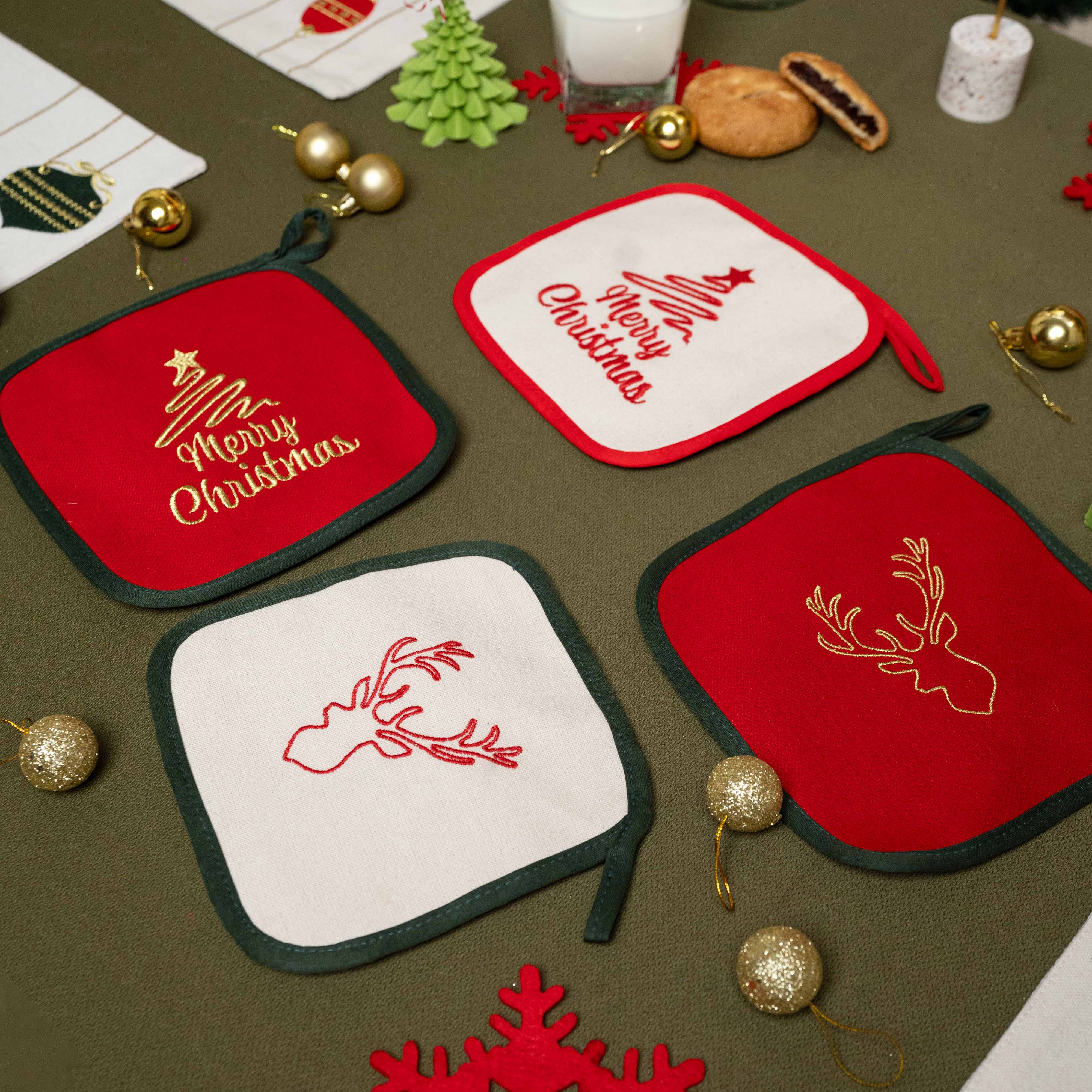 Merry Christmas Velvet Oven Mittens