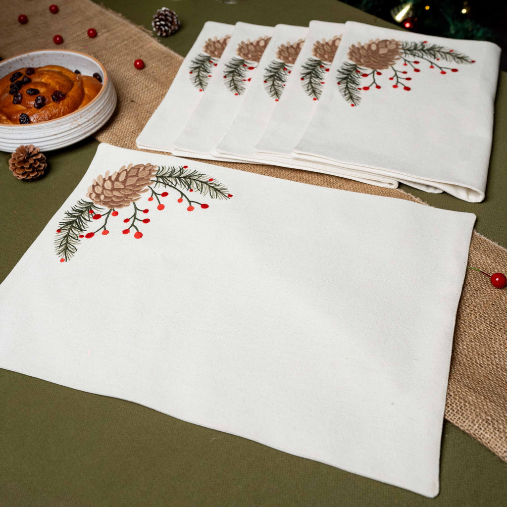Pine Cone Blossom Placemat Set