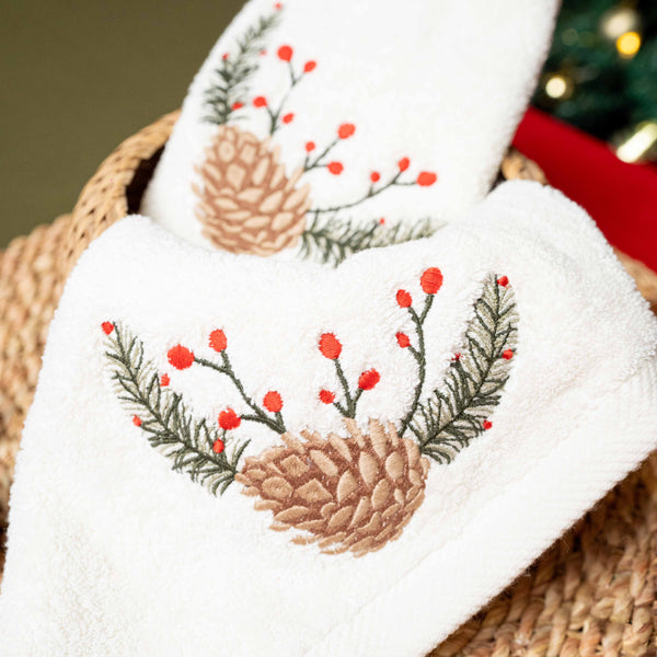 Pine Cone Blossom Guest Towels Set