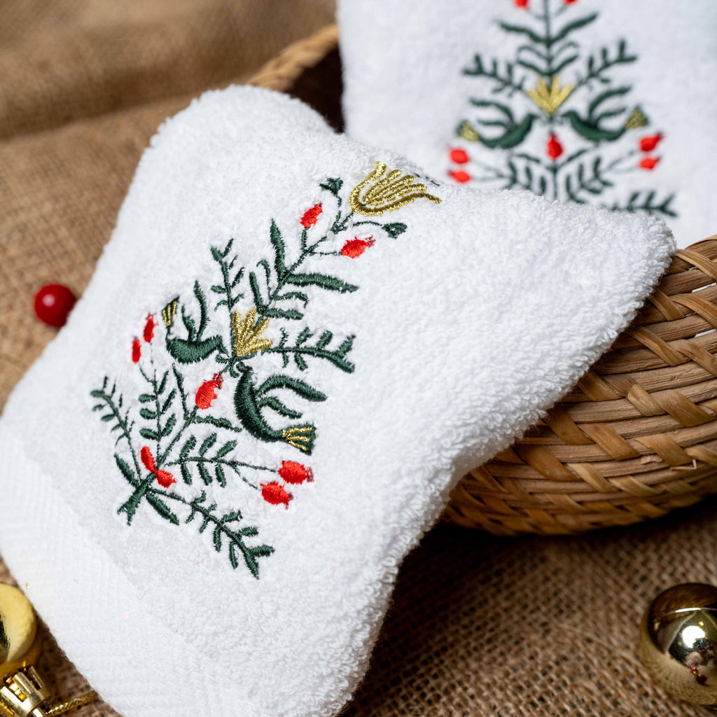 Peaceful Christmas  Guest Towels Set