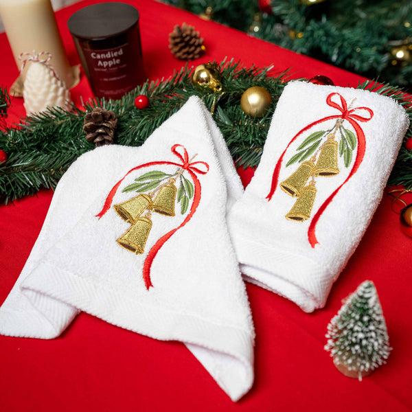 Jingle Bells Guest Towels Set