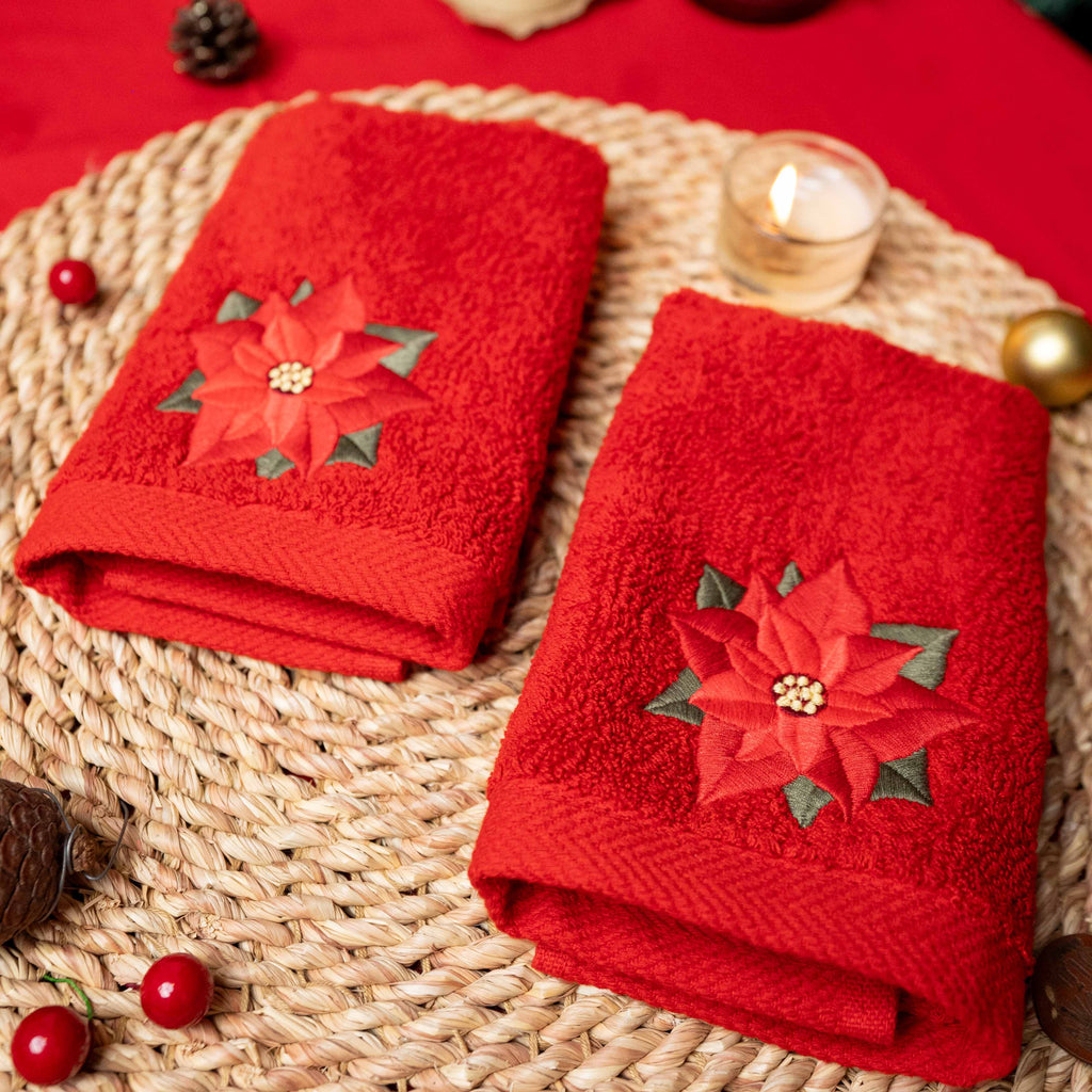 Poinsettia Guest Towels Set