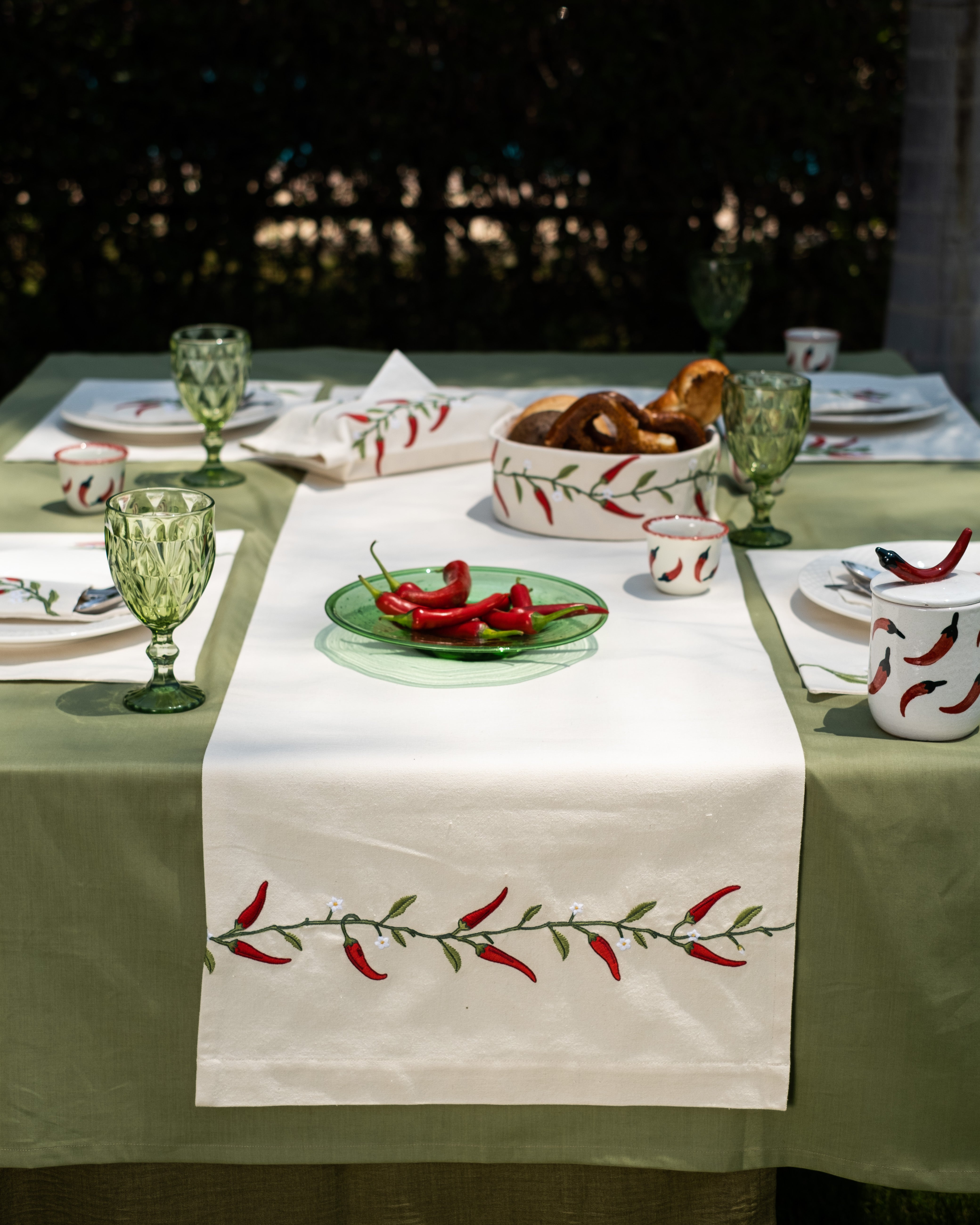Shatta Table Runner
