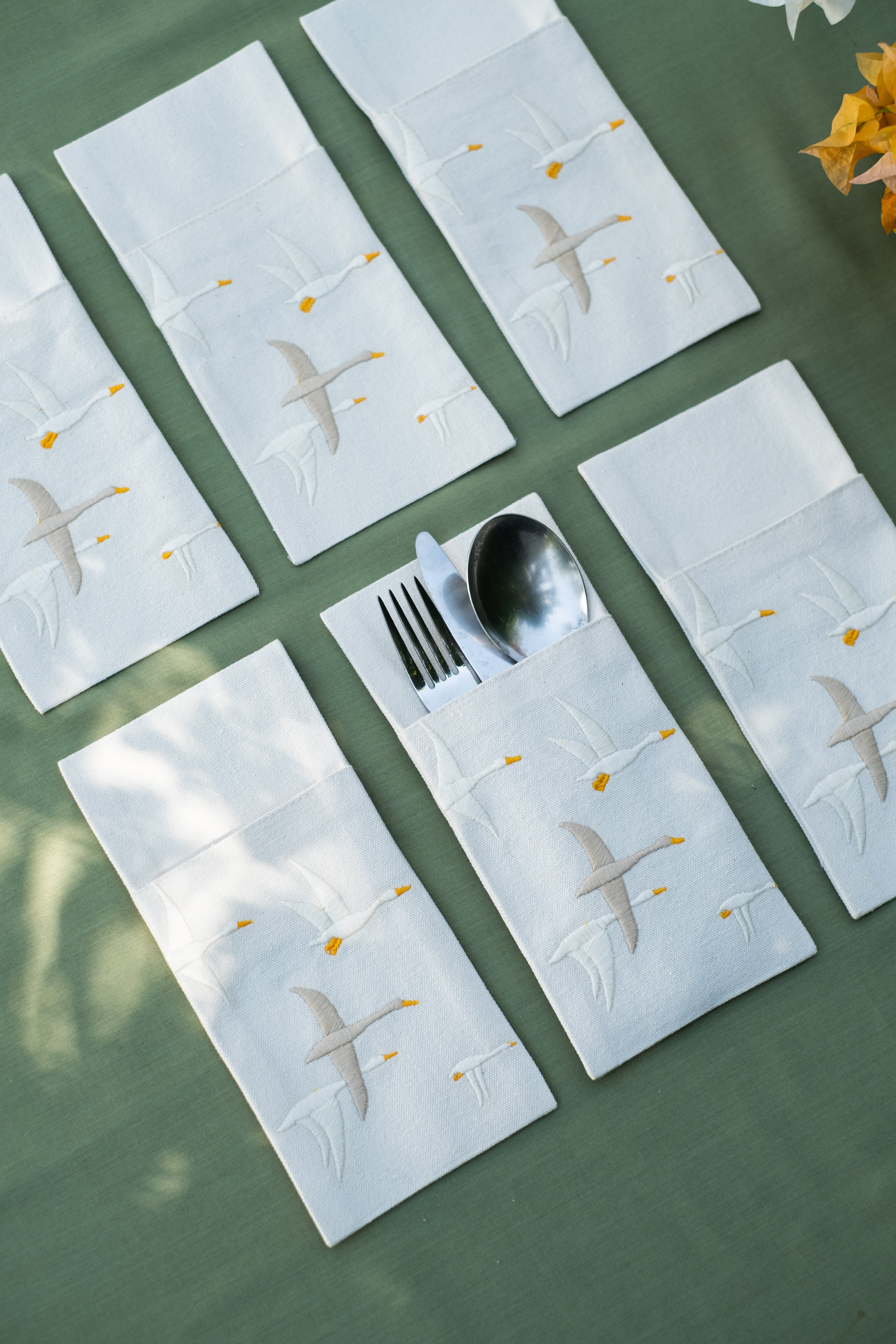 Feather Flock Cutlery Holder Set
