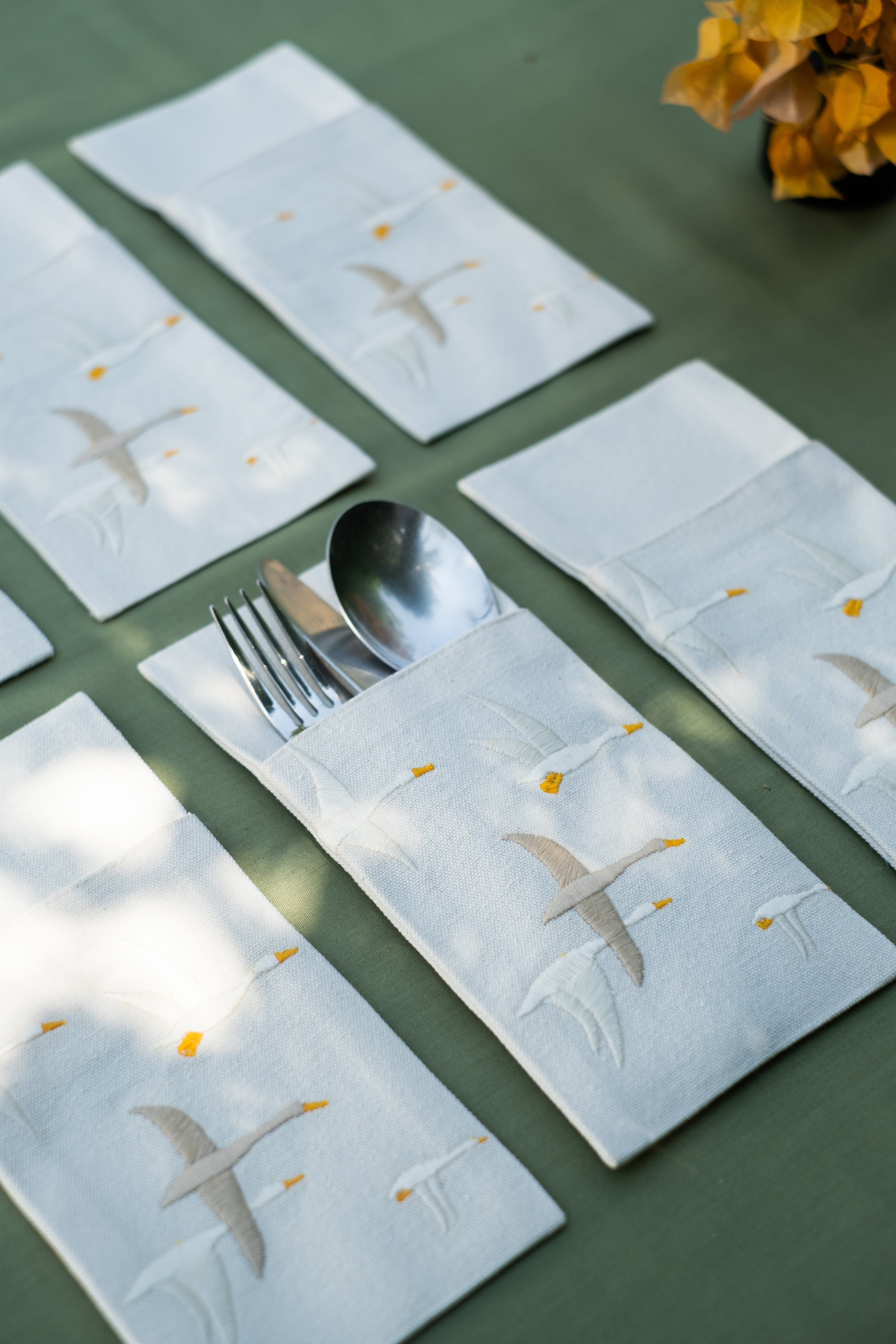 Feather Flock Cutlery Holder Set