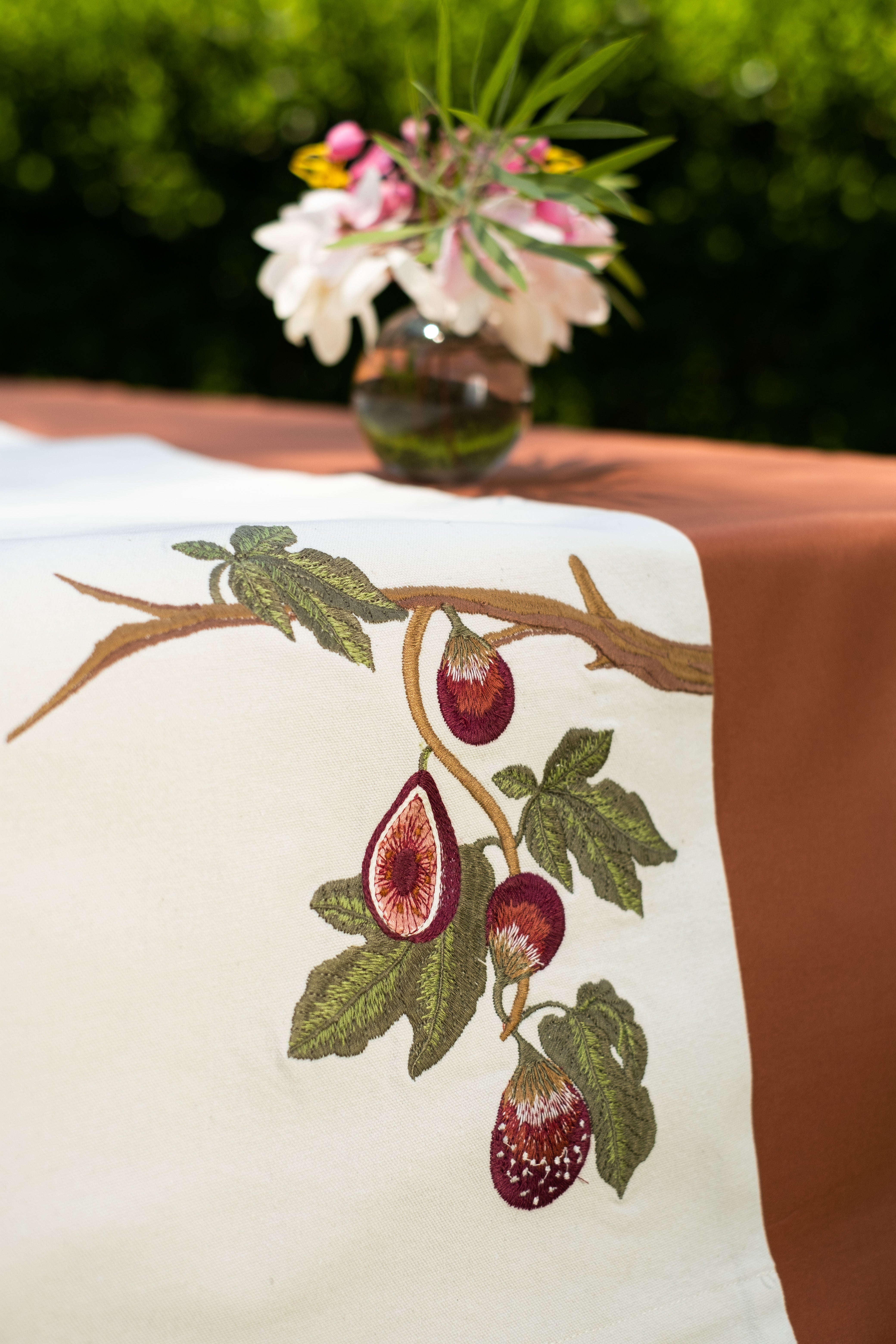 Fig Field Table Runner