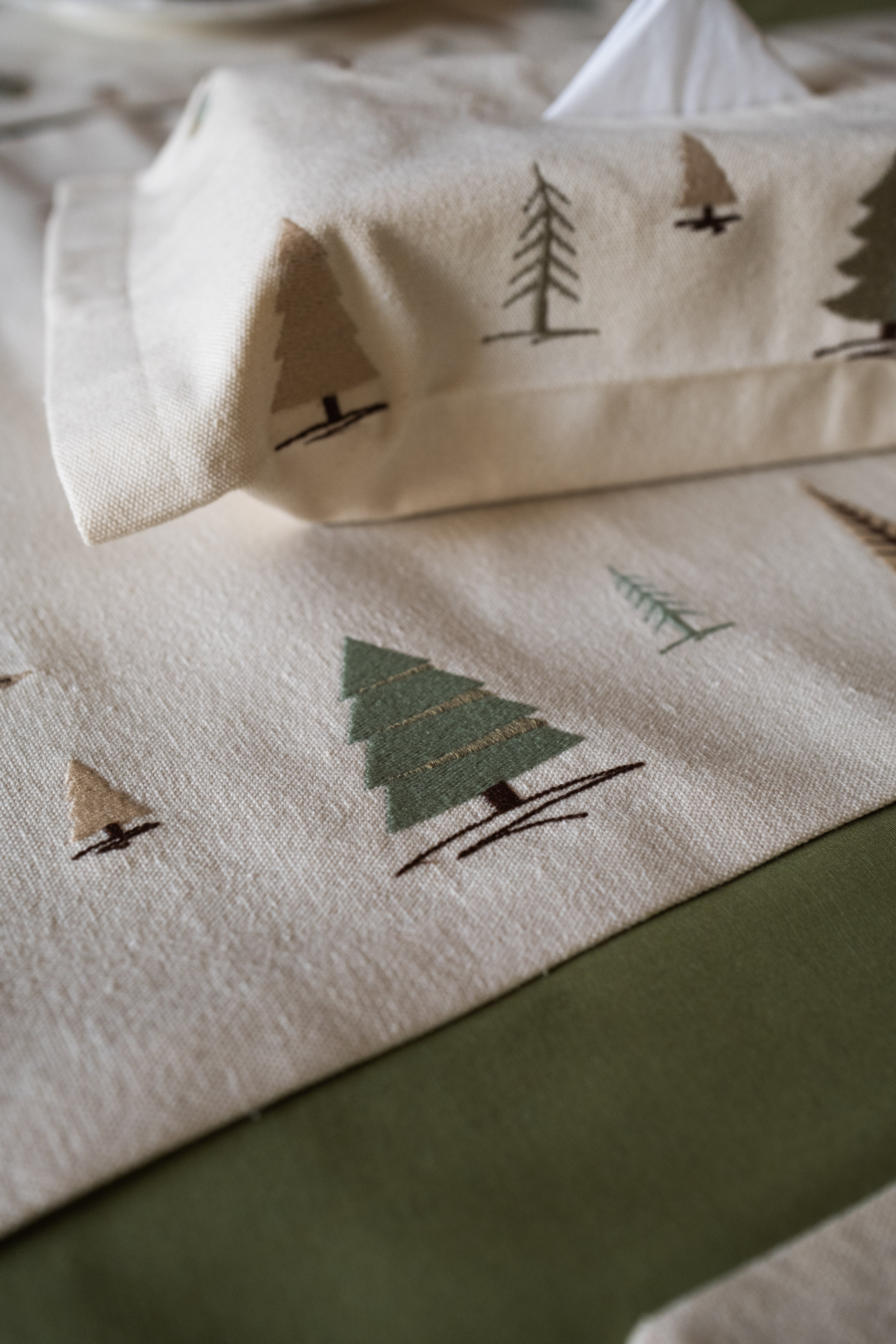 Whimsical Winter Tissue Box Cover
