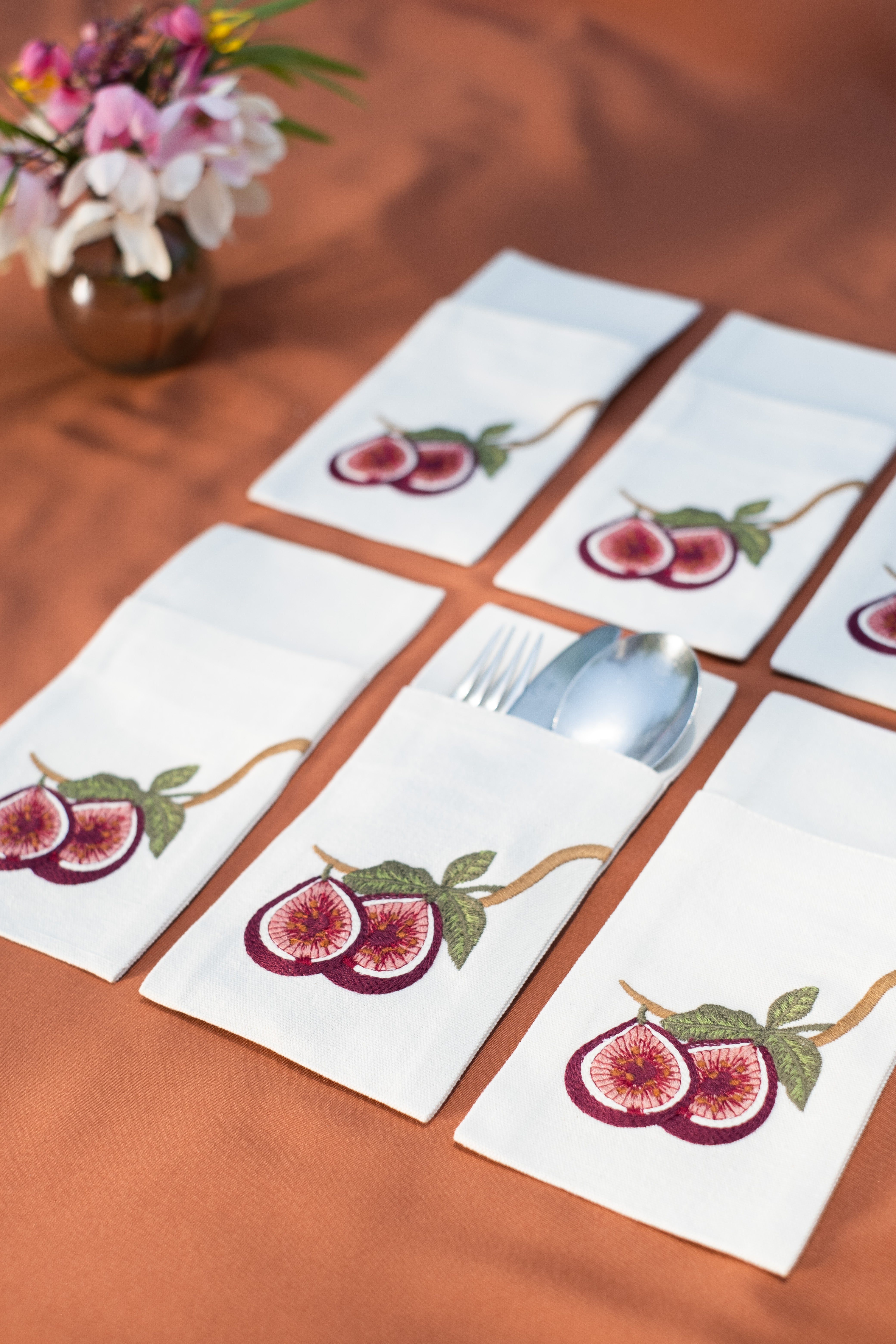 Fig Field Cutlery Holder Set