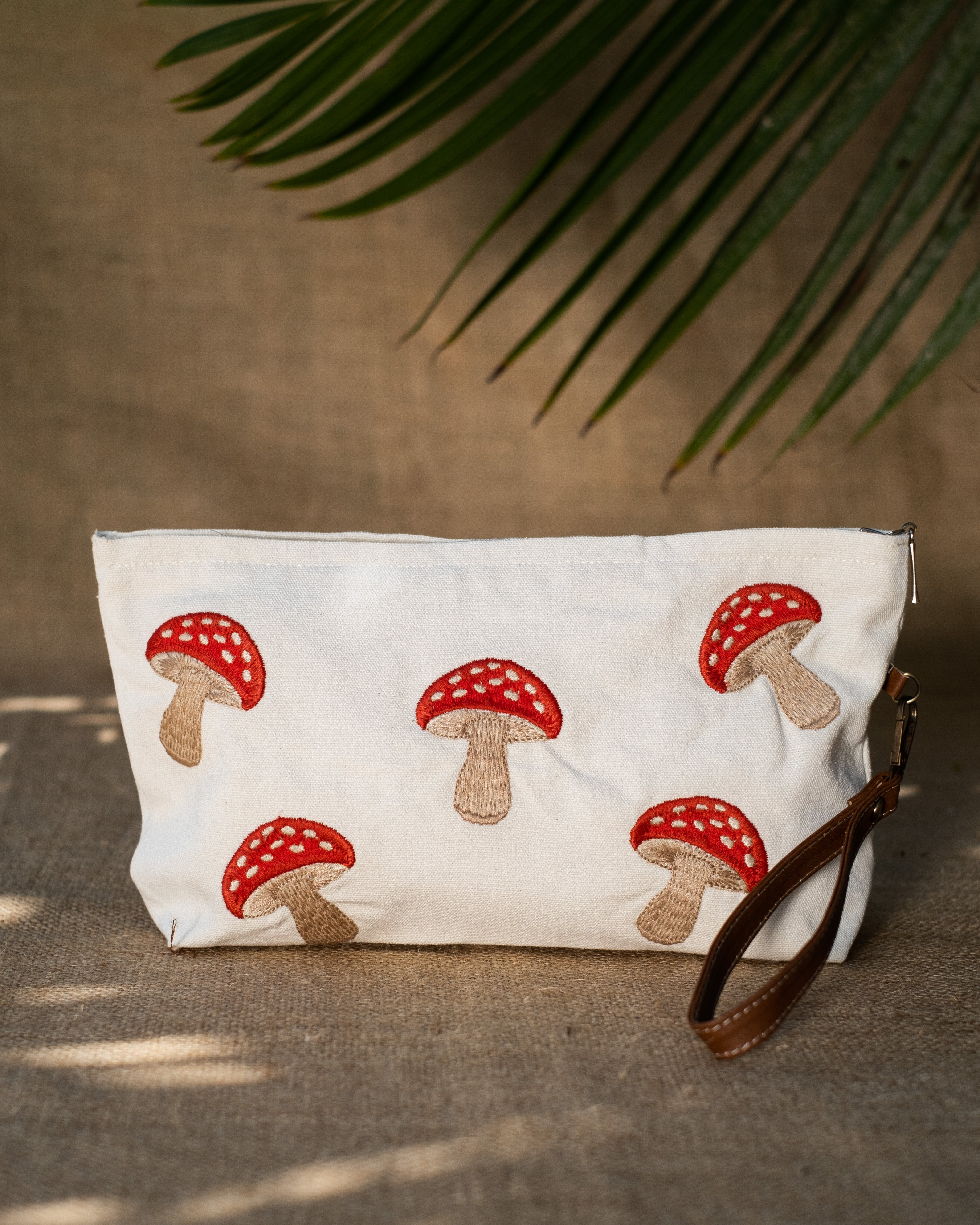 Mushroom Pouch