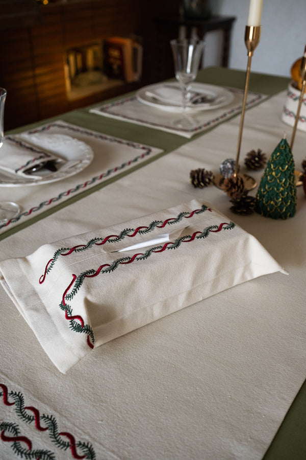 Christmas Garland Tissue Box Cover