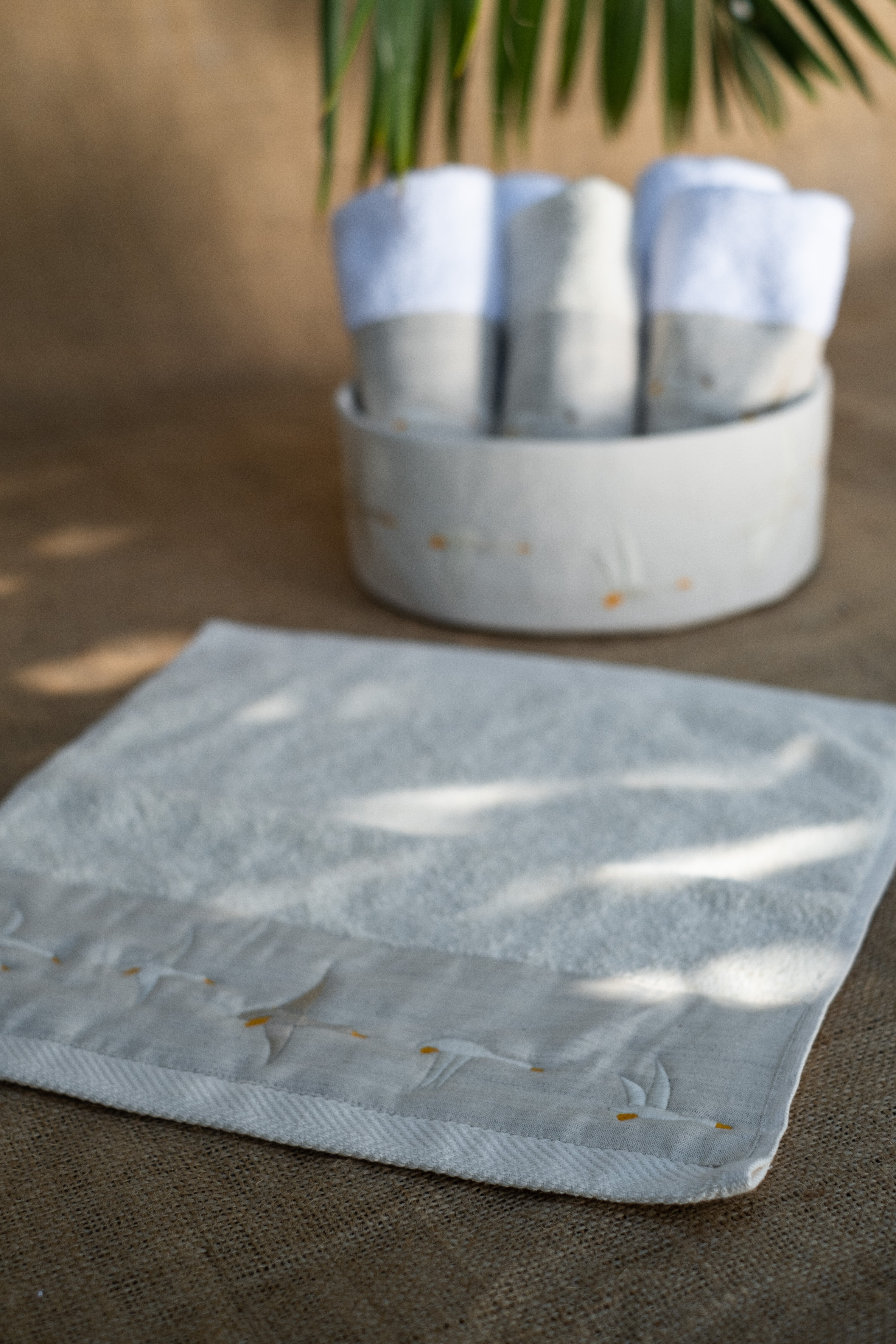 Feather Flock  Guest Towels Set