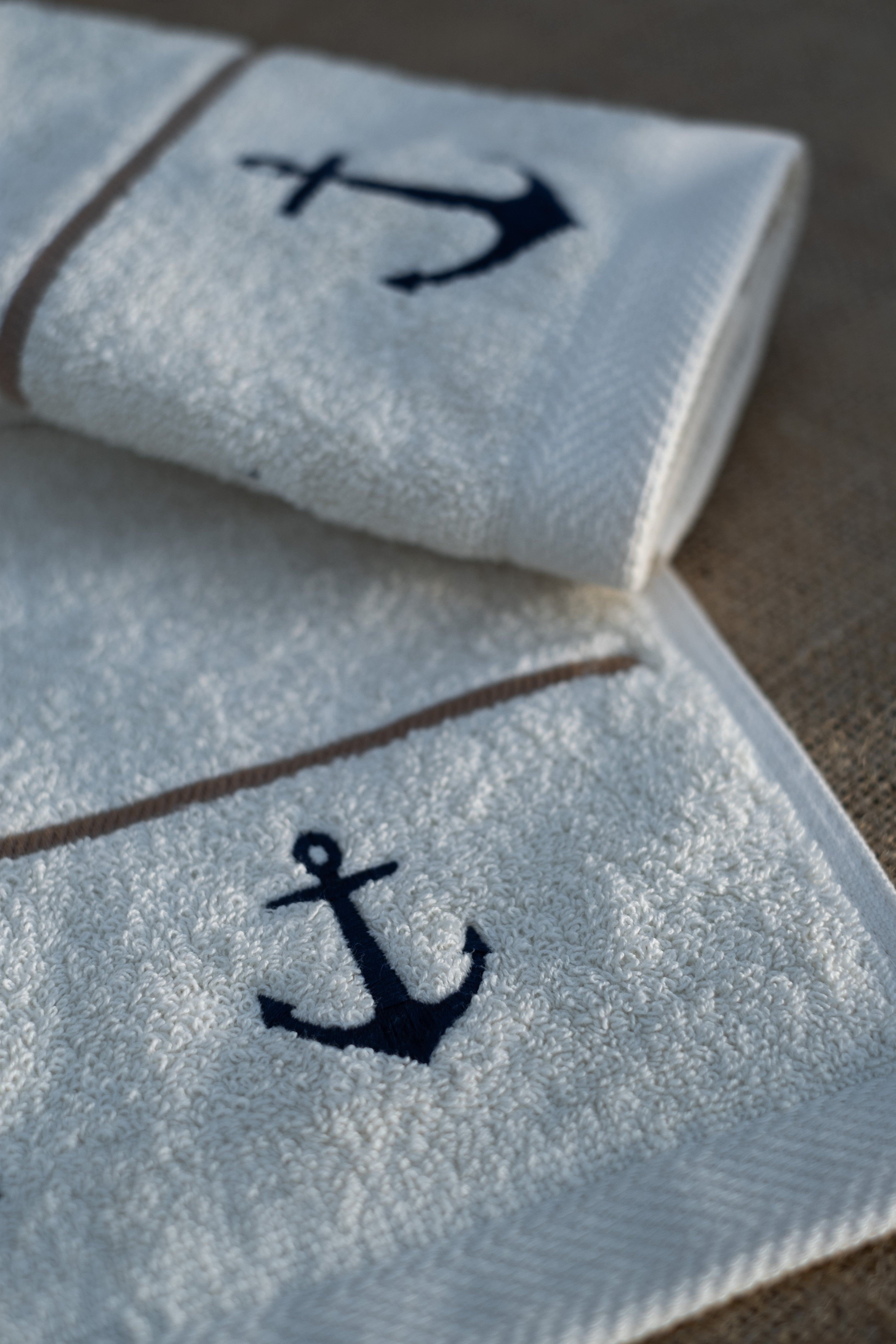 Salty Anchor Guest Towels Set