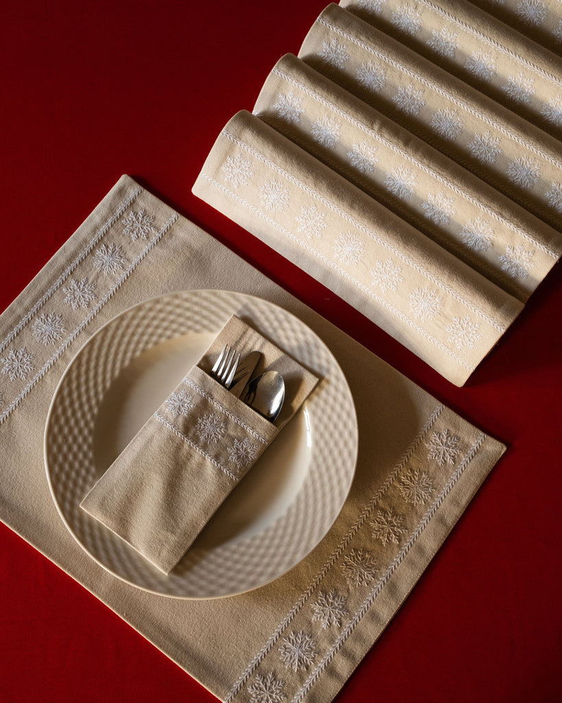 White Snowfall Placemat Set
