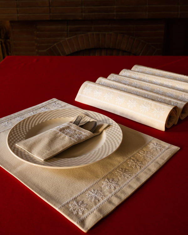 White Snowfall Placemat Set