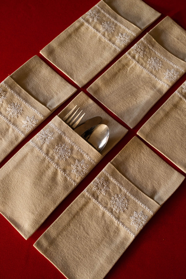 White Snowfall Cutlery Holder Set