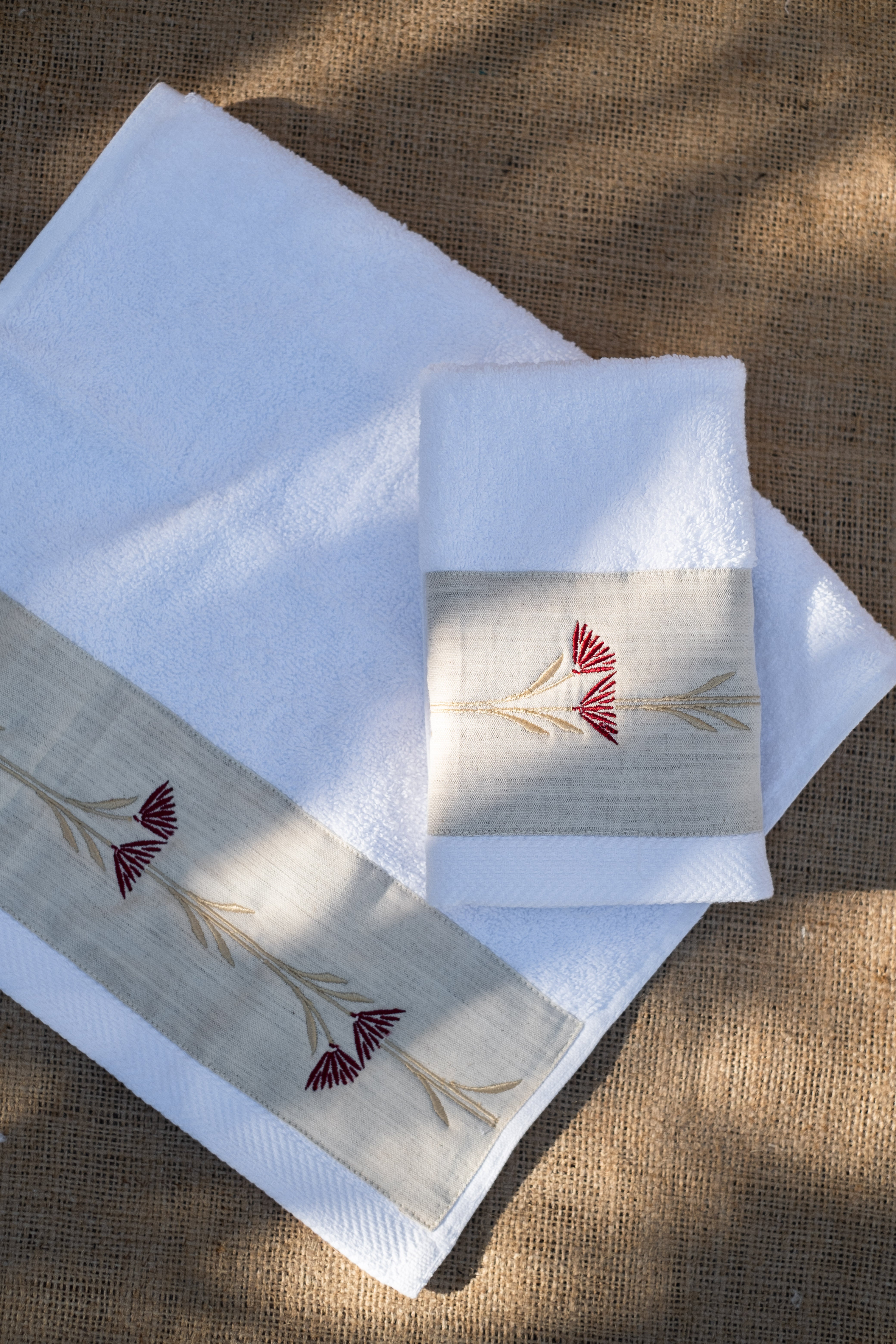 Eternal Guest Linen Towels  Set