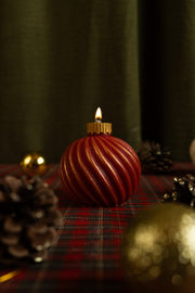 Swirly Ornament Candle