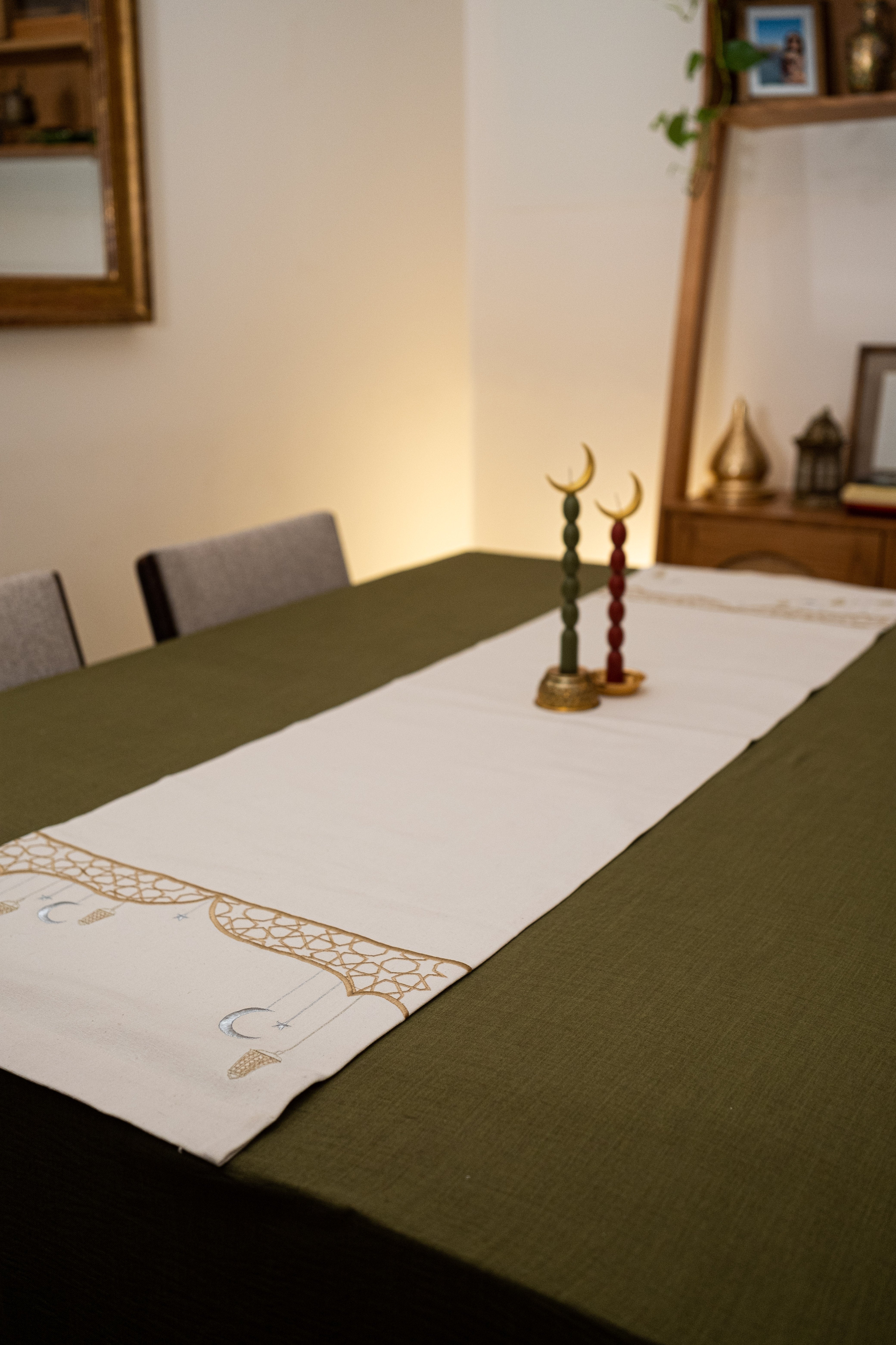 Mashrabiyah Lights Table Runner
