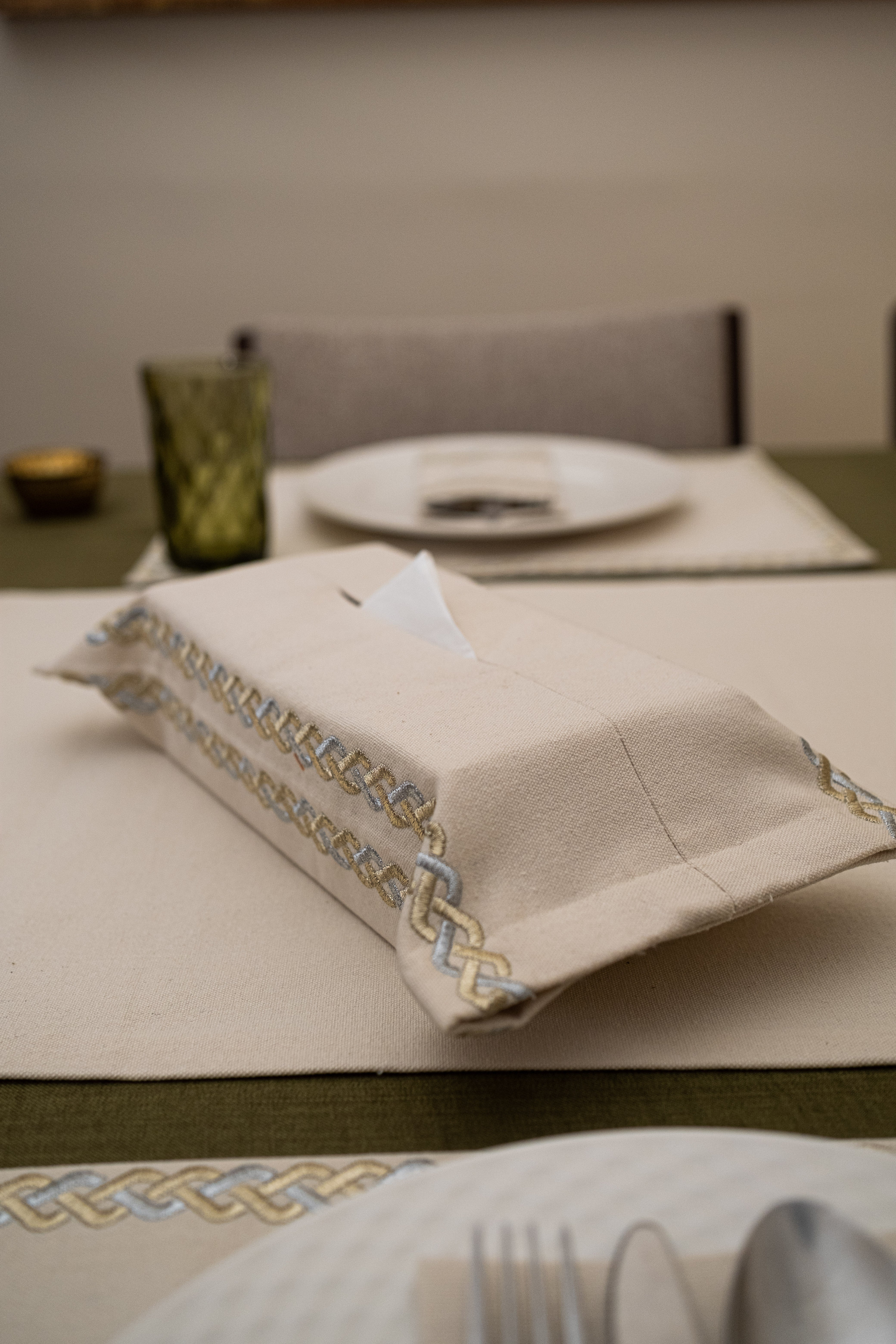 The Regal Braid Tissue Box Cover