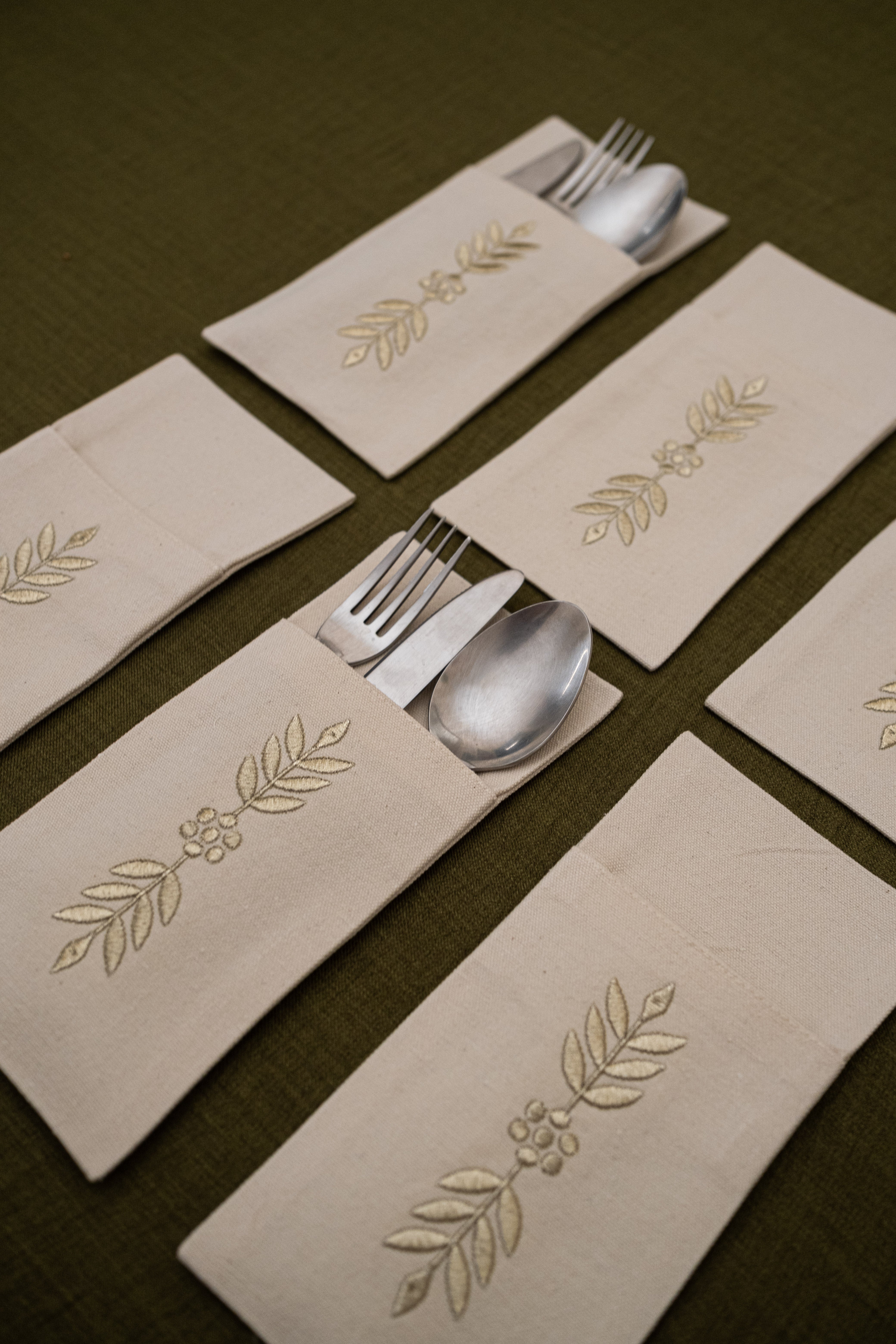 Waha Cutlery Holder Set