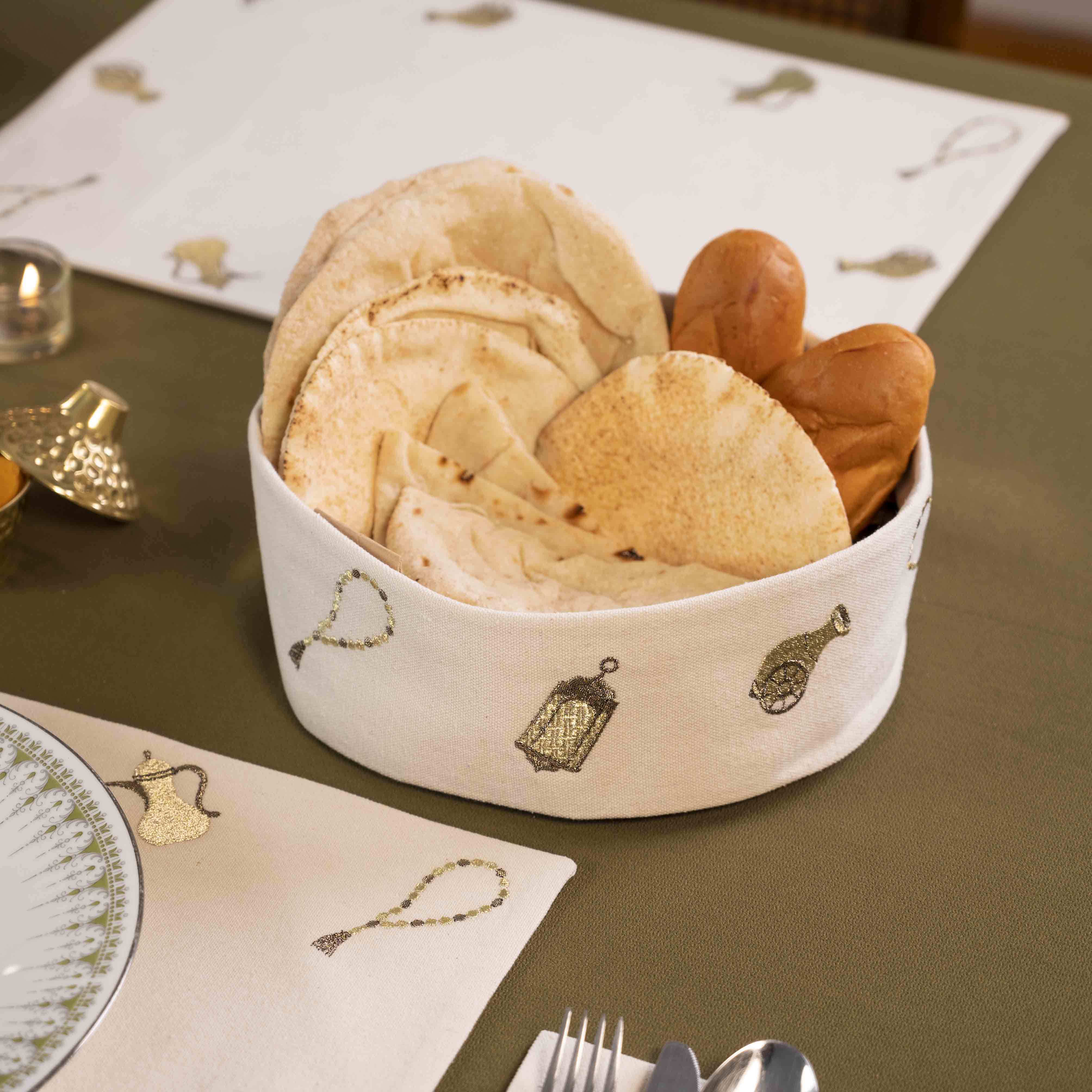 Wahawee Italic Breadbasket