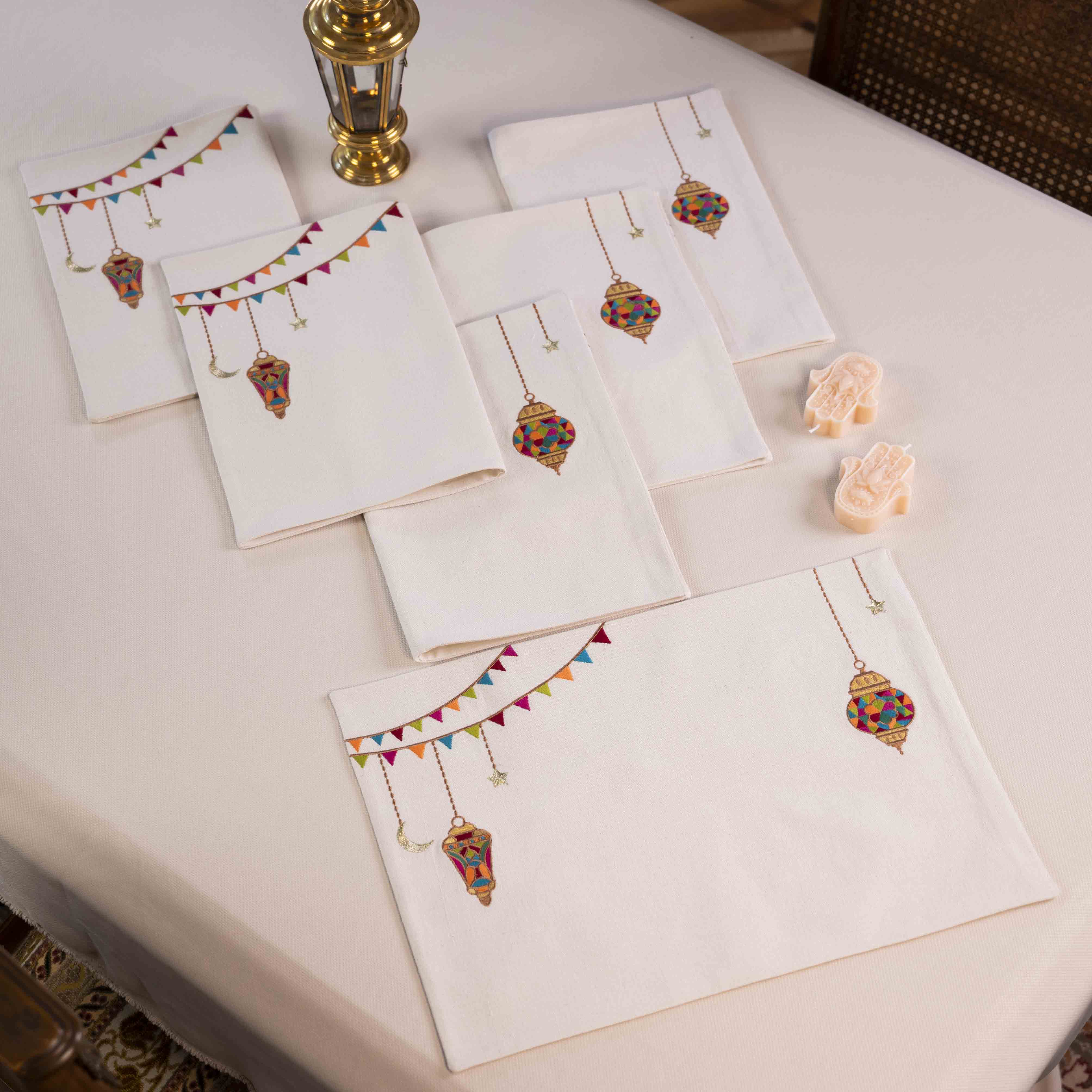 Ramadan Nights Placemats Set