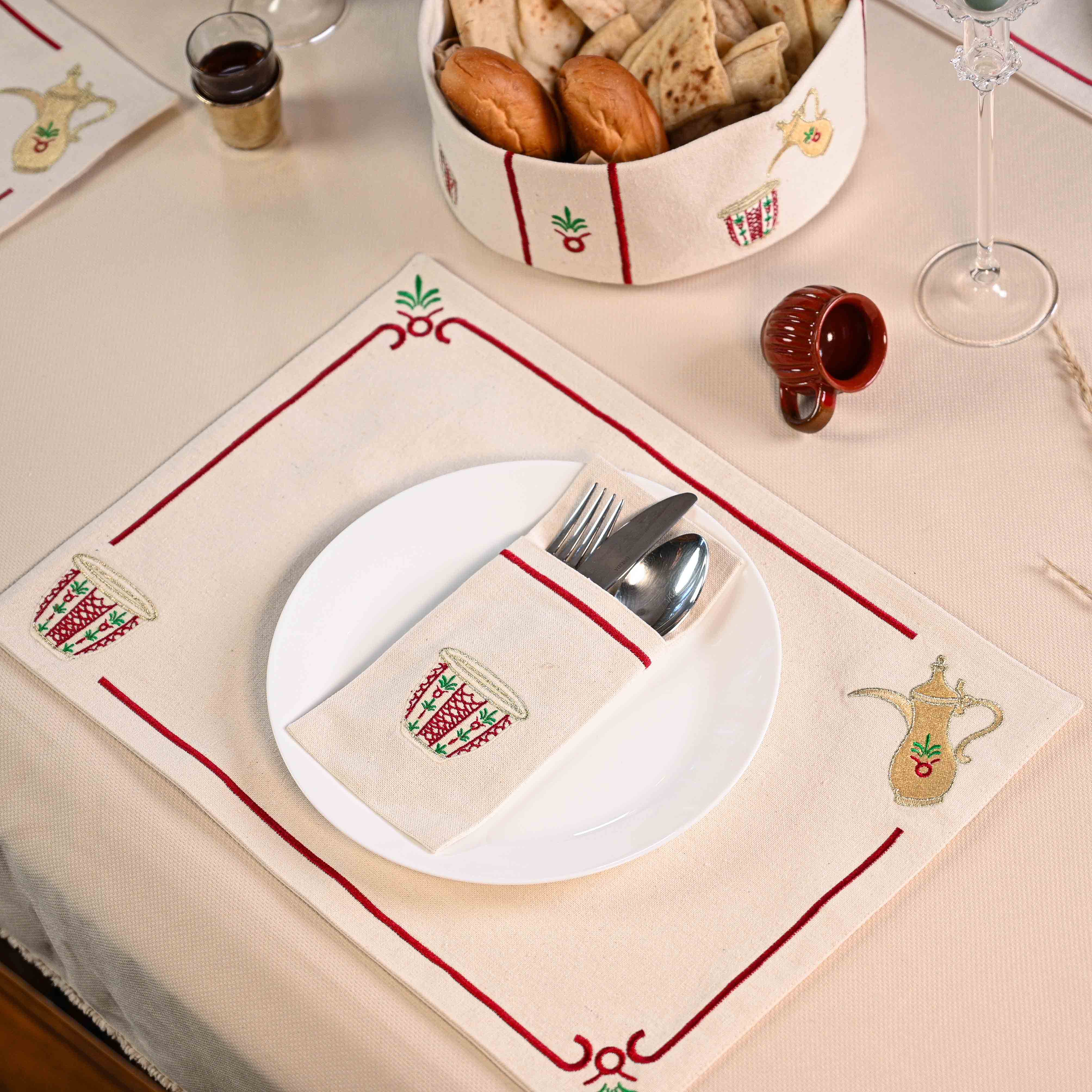 Dalla & Cup Placemats Set