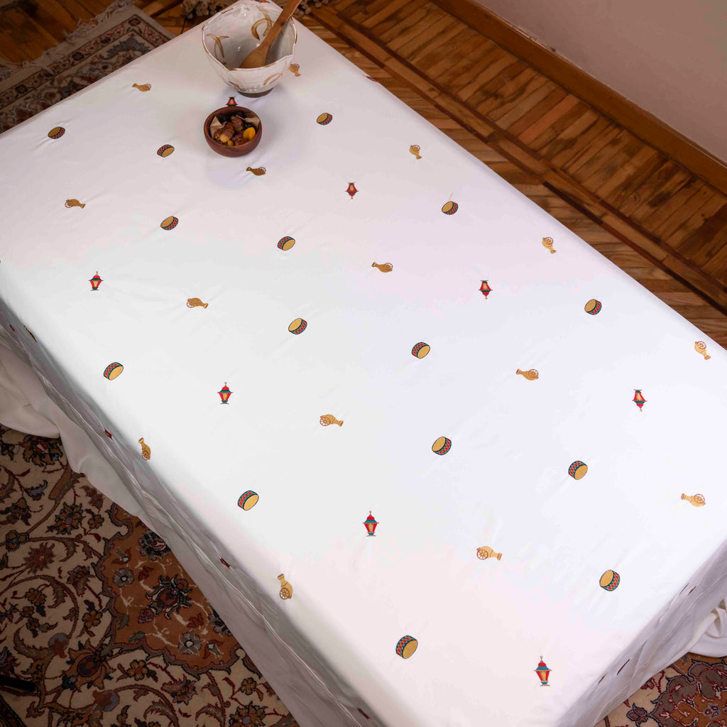 Wahawee Colours Tablecloth