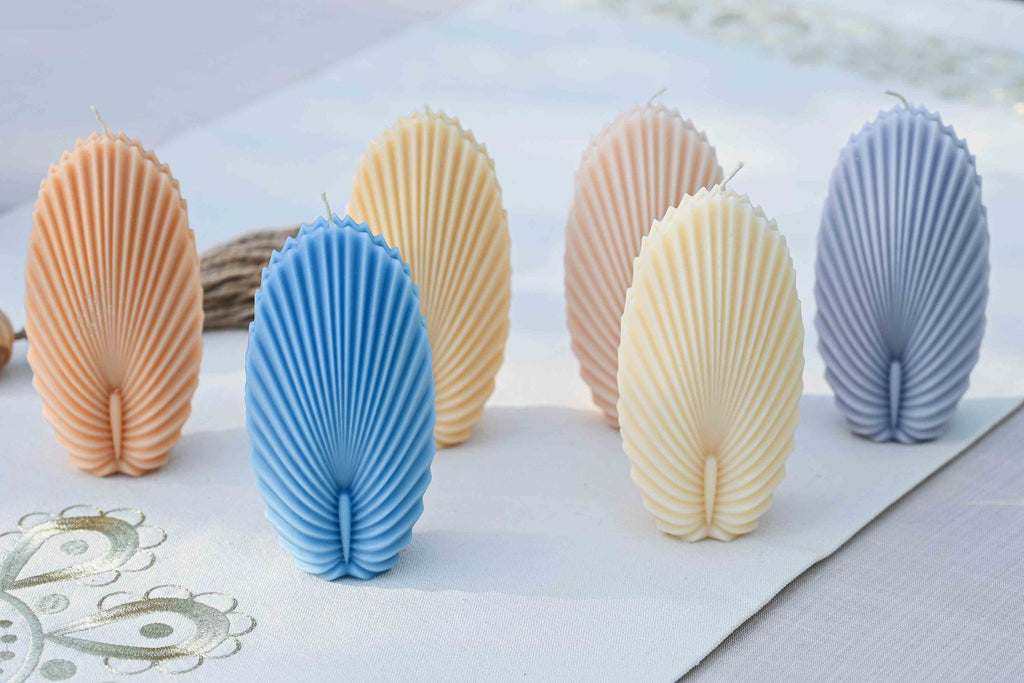 Seashell Candle