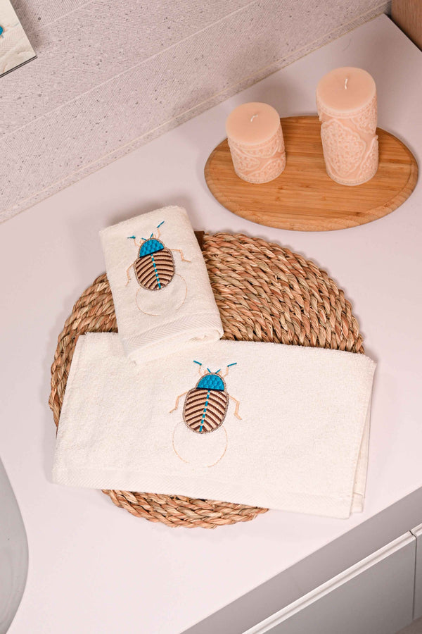 Scarab Guest Towel Set