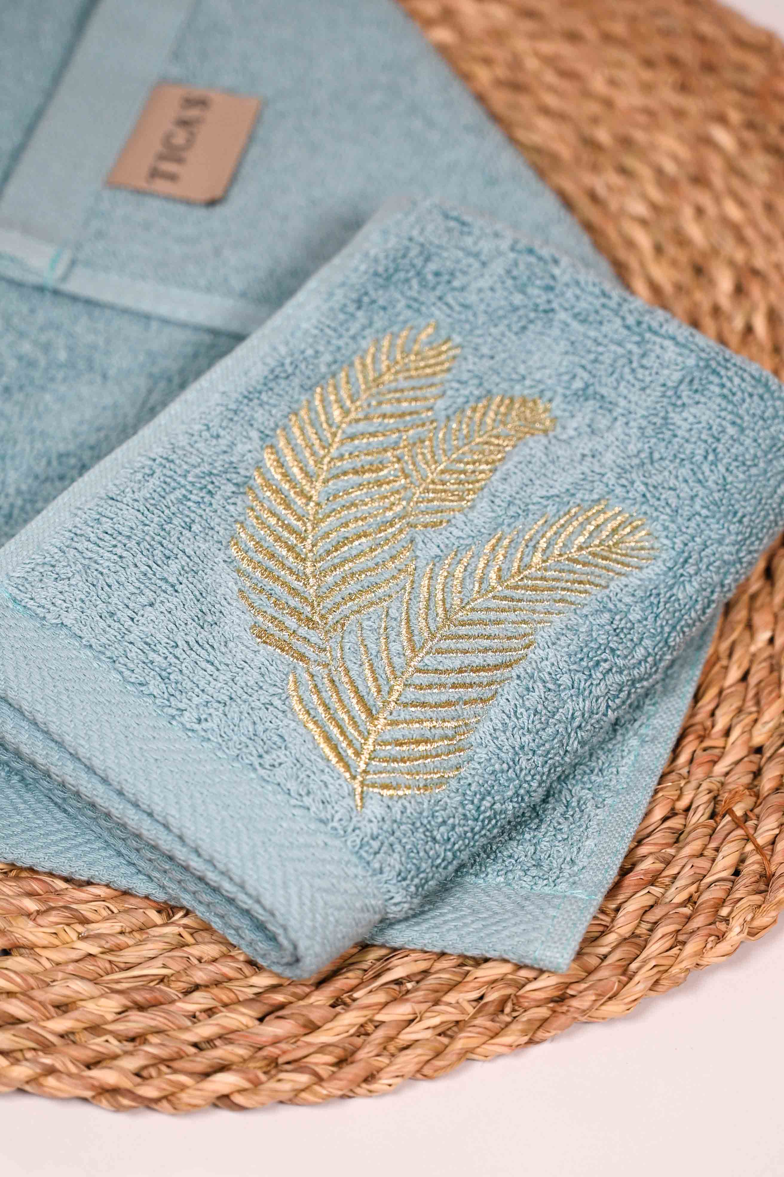 Palm Leaves Guest Towel Set
