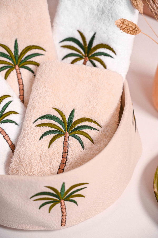 Tropical Palm Guest Towel Set