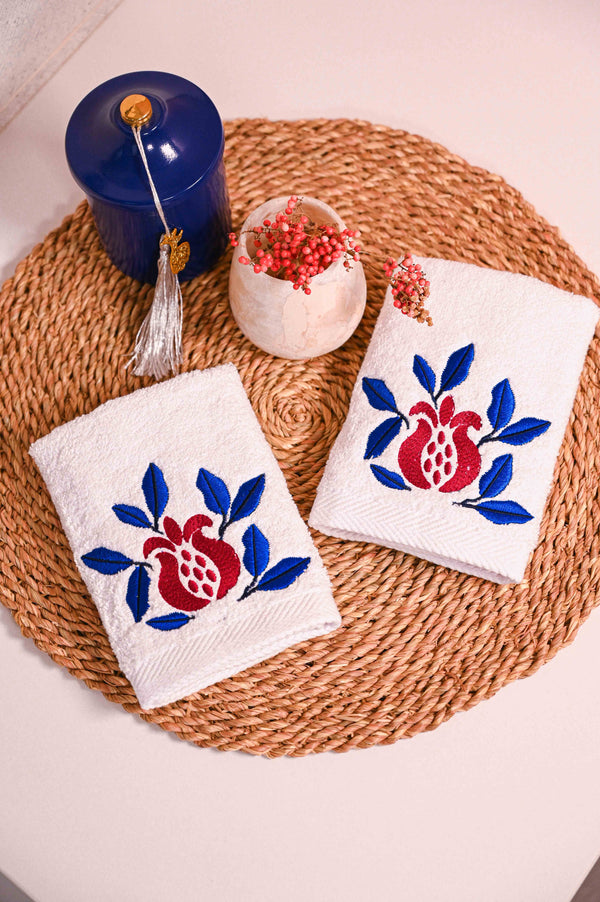 Pomegranate Field Guest Towel Set