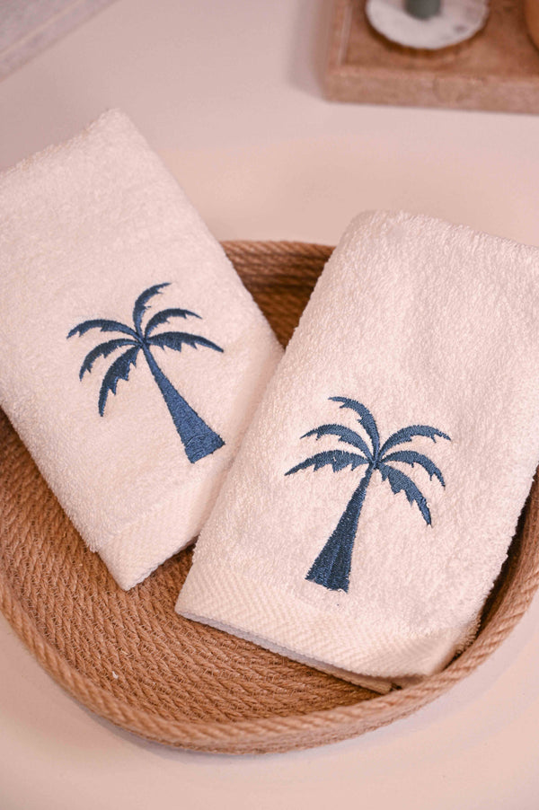 Blue Palm Guest Towel Set