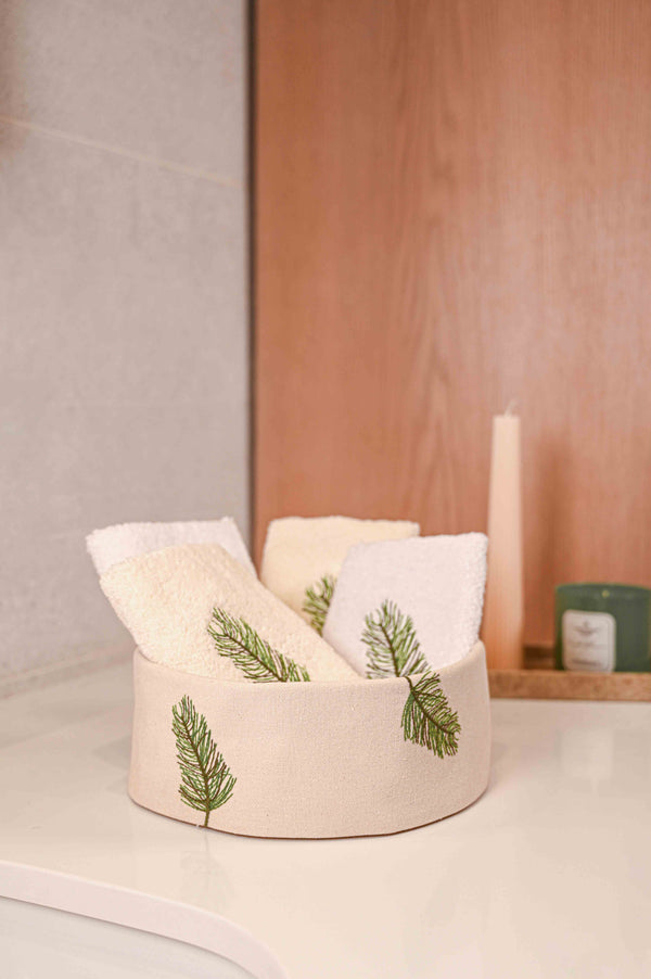 Spring Leaf Guest Towel Set