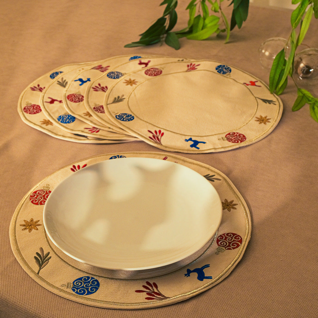 Festive ornaments Placemat Set